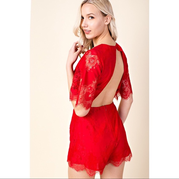 Scarlett red lace romper - Picture 3 of 8